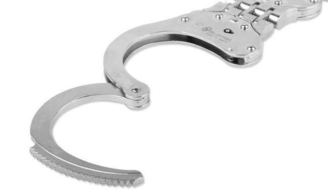 Steel-hinged handcuffs - Silver