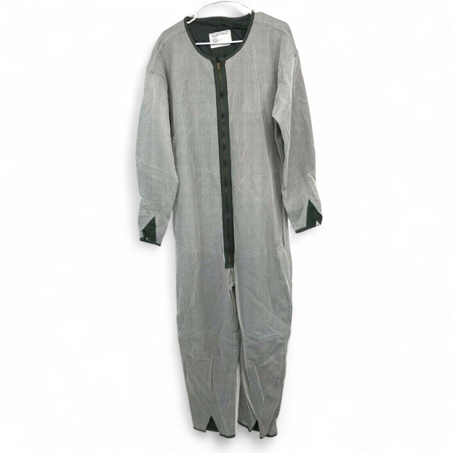 Pilot Coverall CWU-23/P - US Air Force Military Surplus - Unisex - White/Sage Green - Like new