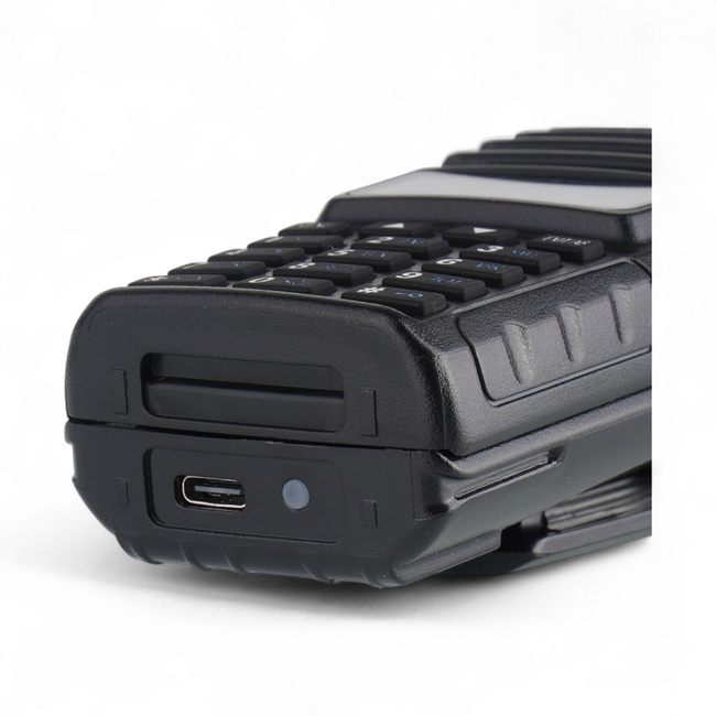 BaoFeng Radio Station - UV-82 HTQ USB-C 5W 2800 mAh