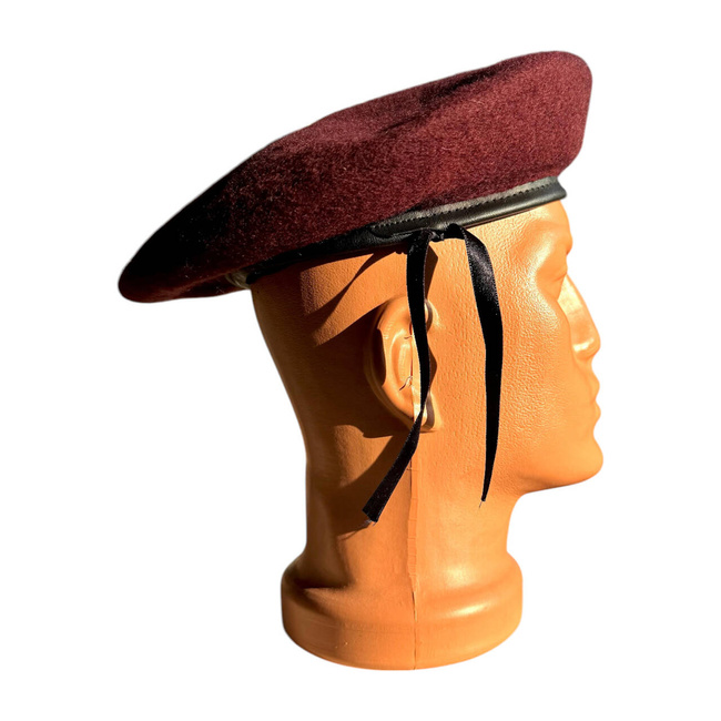 DARK RED BERET WITH LEATHER EDGE - ROMANIAN ARMY MILITARY SURPLUS - IN GOOD CONDITION