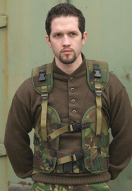 DUTCH VEST - "LOAD BEARING" - WITHOUT POCKETS - CAMO - USED