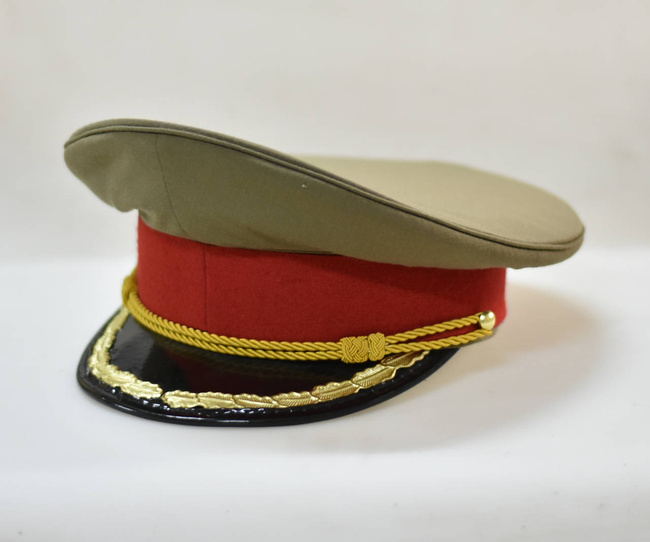 RSR MILITARY HELMET - INFANTRY OFFICER - MILITARY SURPLUS ROMANIAN ARMY - RED/ OD GREEEN - IN GOOD CONDITION