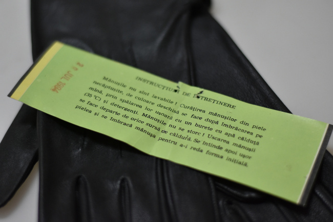 LADIES LEATHER GLOVES, WITHOUT PADDING - BLACK - MILITARY SURPLUS ROMANIAN ARMY - LIKE NEW