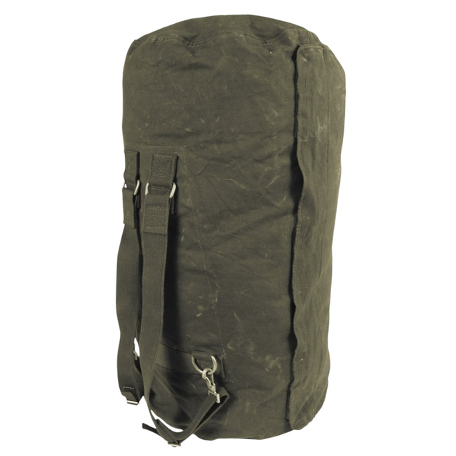 DUFFLE BAG WITH ZIPPER AND 2 STRAPS ON THE BACK - GERMAN ARMY BW MILITARY SURPLUS  - GREEN OD - USED