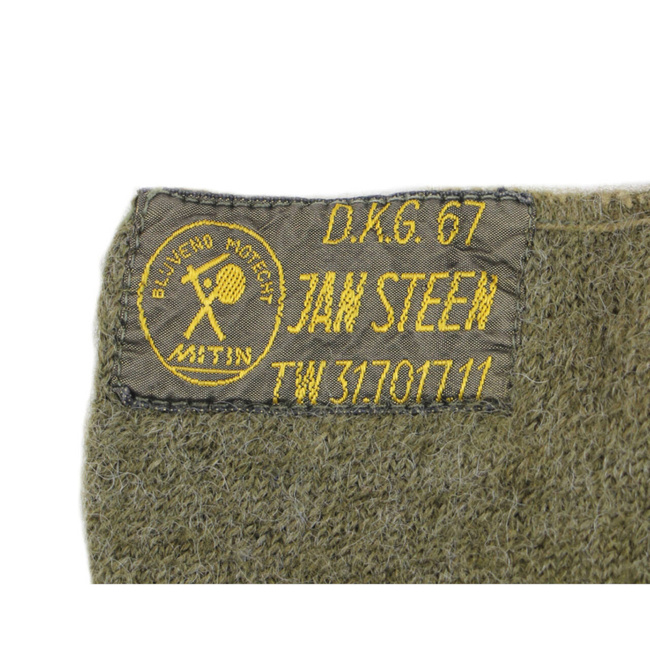 WOOL SCARF - 1960 - GREEN OD - MILITARY SURPLUS - IN GOOD CONDITION