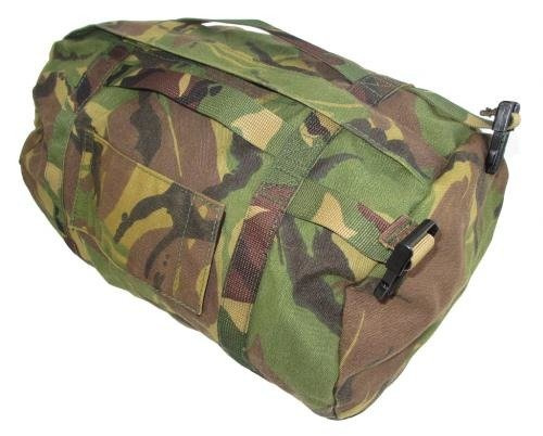 CARRYING BAG - MILITARY SURPLUS FROM THE DUTCH ARMY - DPM CAMO - LIKE NEW