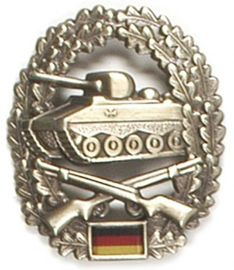 Metal beret badge, authentic German army "PANZERGRENADIER"