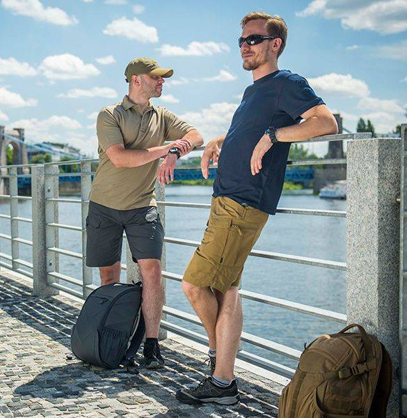 URBAN TACTICAL SHORTS - UTS - POLYCOTTON RIPSTOP - Helikon-Tex - OLIVE GREEN