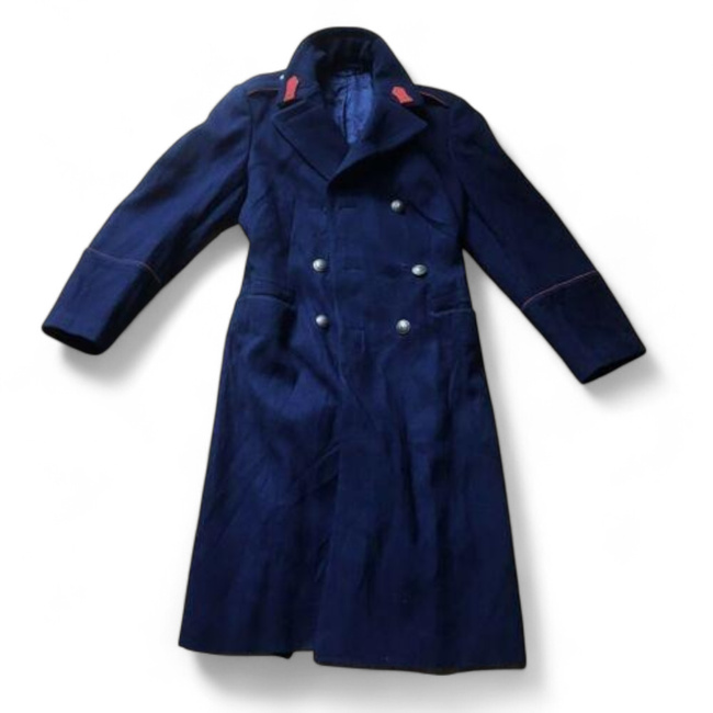 Navy blue wool coat with red epaulettes – Romanian military surplus - In good condition 