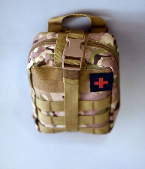 COMPLETE FIRST AID, SURVIVAL AND MEDICAL EMERGENCY KIT - WITH POUCH AND ACCESSORIES - 15 PIECES - LECTER TACTICAL