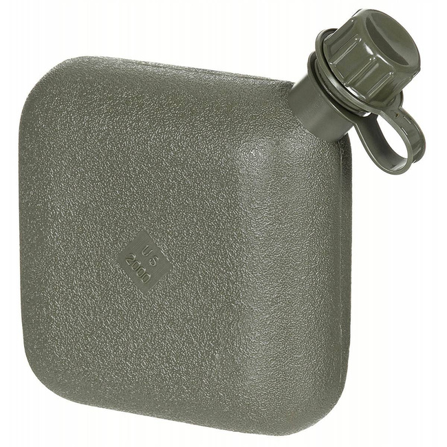 US bottle, 2 qt., angular, with cover, M 95 CZ camo