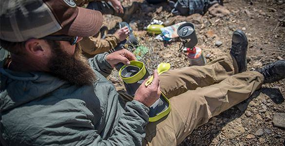 BLIZZARD PANTS® - STORMSTRETCH® - Helikon-Tex® - ADAPTIVE GREEN