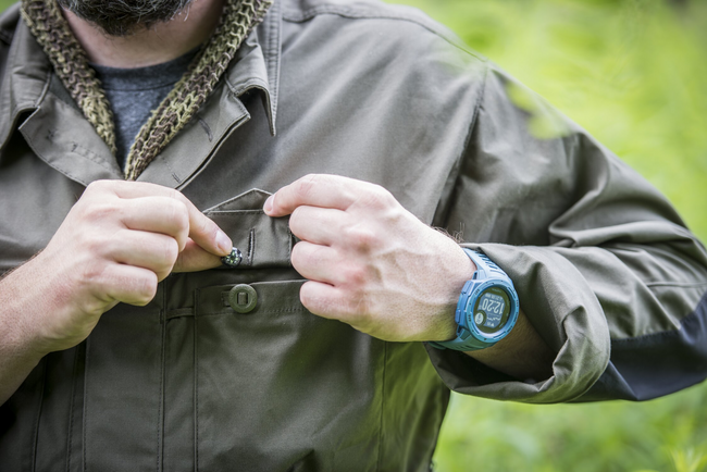 BUTTON COMPASS - SMALL - BLACK - HELIKON