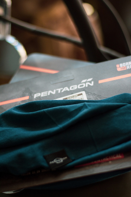 NECK GAITER - SKIRON - Pentagon - RAF BLUE