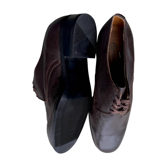 LEATHER SHOES - BURGUNDY - ROMANIAN ARMY MILITARY SURPLUS - IN GOOD CONDITION