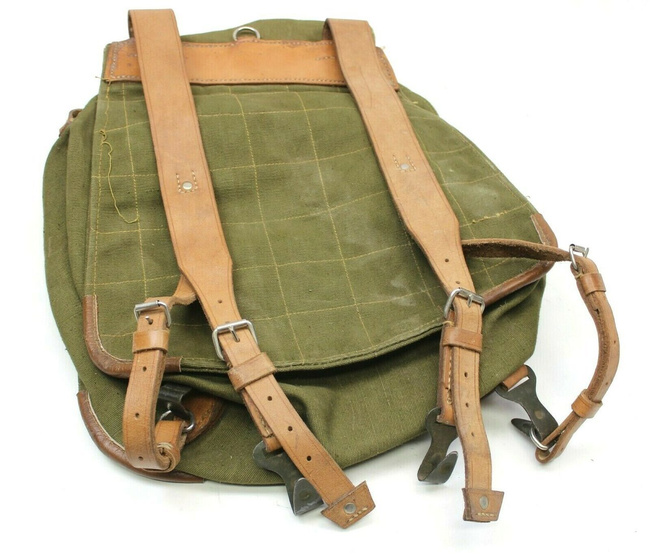 Military Olive Romanian Retro Rucksack - RSR Romanian army - OD Green - In good condition