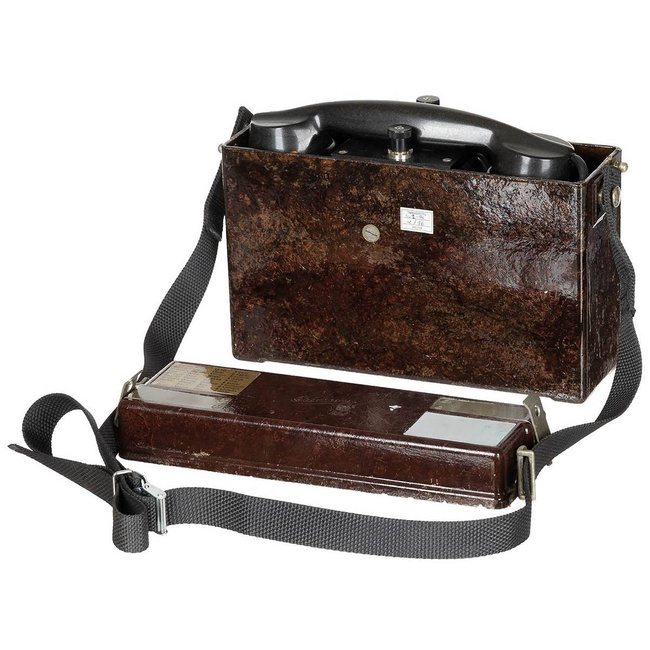 FINNISH FIELD PHONE - "ERICSSON" - MILITARY SURPLUS - USED - TOP CONDITION