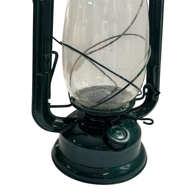 WIND LAMP - METALGLOBUS - GREEN - MILITARY SURPLUS ROMANIAN ARMY - IN GOOD CONDITION