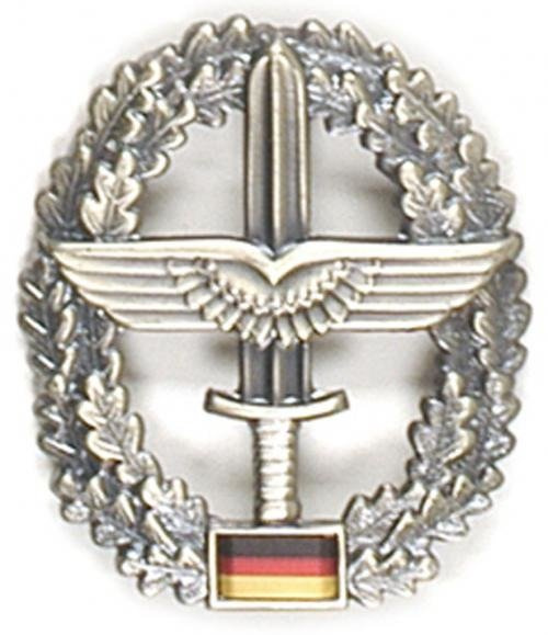 GENUINE GERMAN ARMY METAL BERET BADGE ´HEERESFLIEGER´