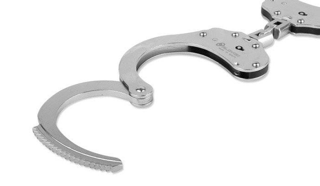 Double lock steel handcuffs with loop - Silver