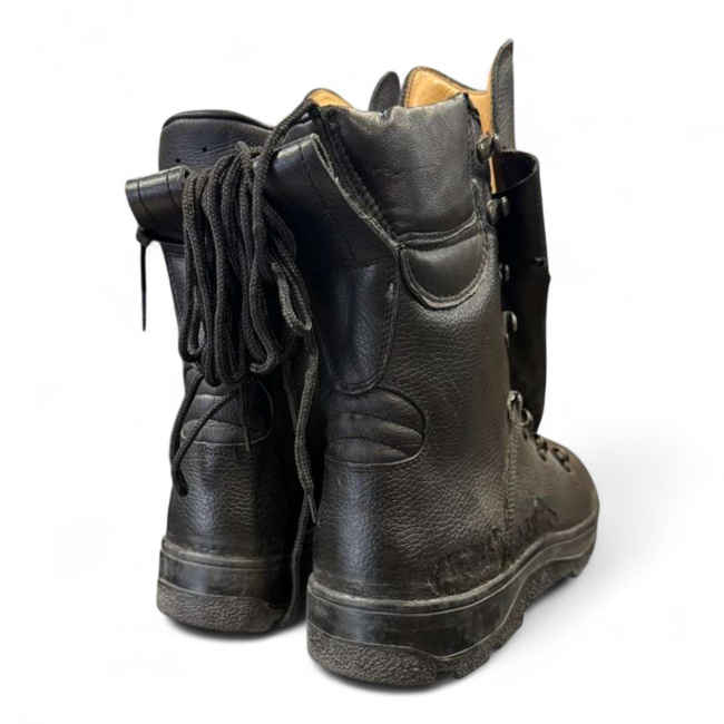 Combat boots with leather lining - German army surplus - Black - Used 