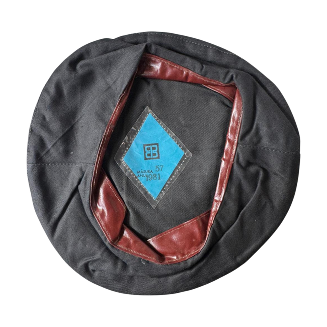 Military beret with burgundy/maroon trim - Military surplus from the Romanian Army - Used