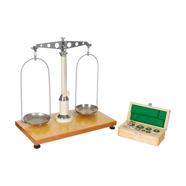 Pharmaceutical balance with weights - Military surplus from the Czechoslovakian army - Like new