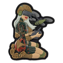 PVC TACTICAL GIRL ?6 PATCH  V1 - WHITE/COYOTE - M-TAC