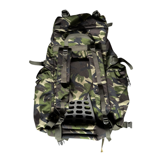 BIG MILITARY COMBAT BACKPACK WITH POCKET, DETACHABLE OUTER POUCH - MOTEXCO - 90L - MILITARY SURPLUS ROMANIAN ARMY - CAMOUFLAGE MOSAIC FOREST DPM - IN GOOD CONDITION
