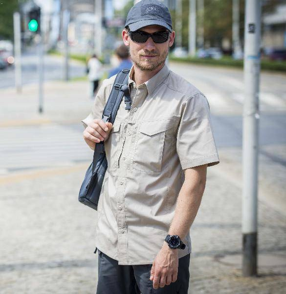 SHORT-SLEEVED SHIRT - DEFENDER MK2® - POLYCOTTON RIPSTOP - Helikon-Tex® - PINE GREEN 