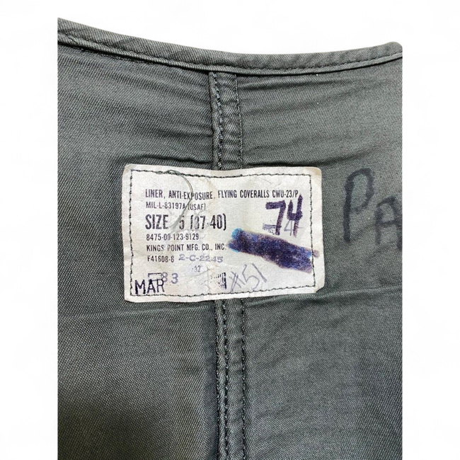 Pilot Coverall CWU-23/P - US Air Force Military Surplus - Unisex - White/Sage Green - Like new