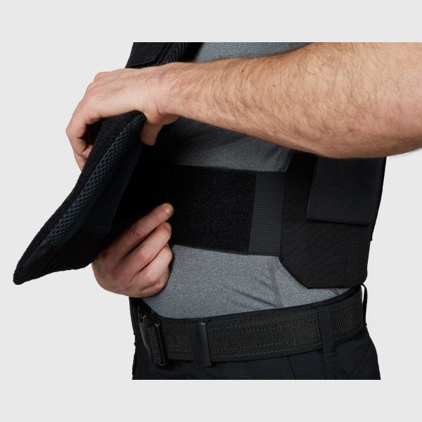 BODY ARMOR TITANIUM® DUTY III M BULLET PROOF VEST - black
