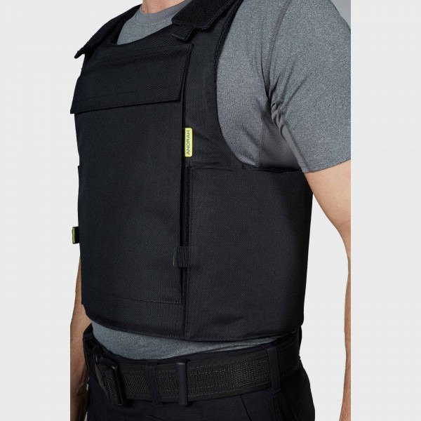 OVERT TYPE CARRIER DUTY IV - black