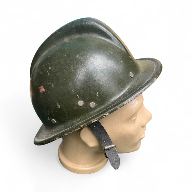 Vintage civil protection helmet - Composite material - Romanian army surplus - Used