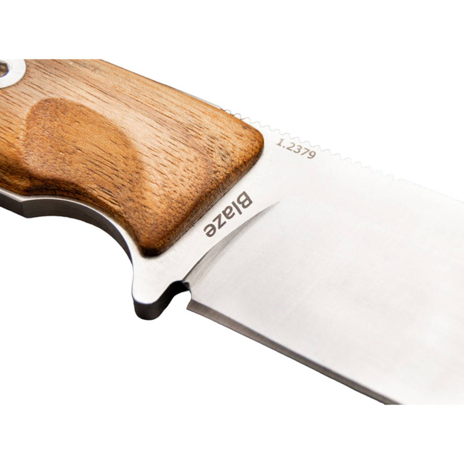 KNIFE BLAZE D2 WALNUT - MANLY