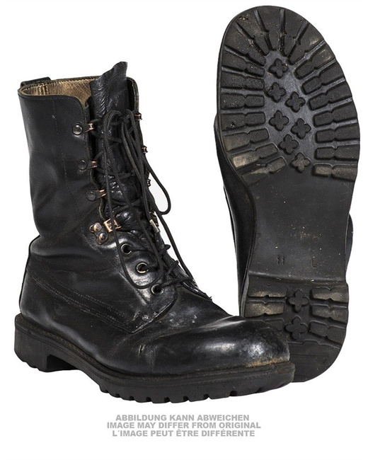 BRITISH COMBAT BOOTS USED